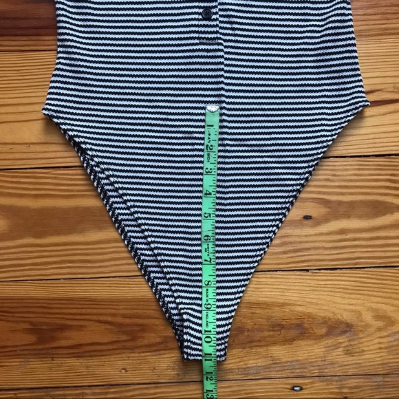 Wild Fable Black White Striped Bodysuit, EUC, M - Picture 10 of 14